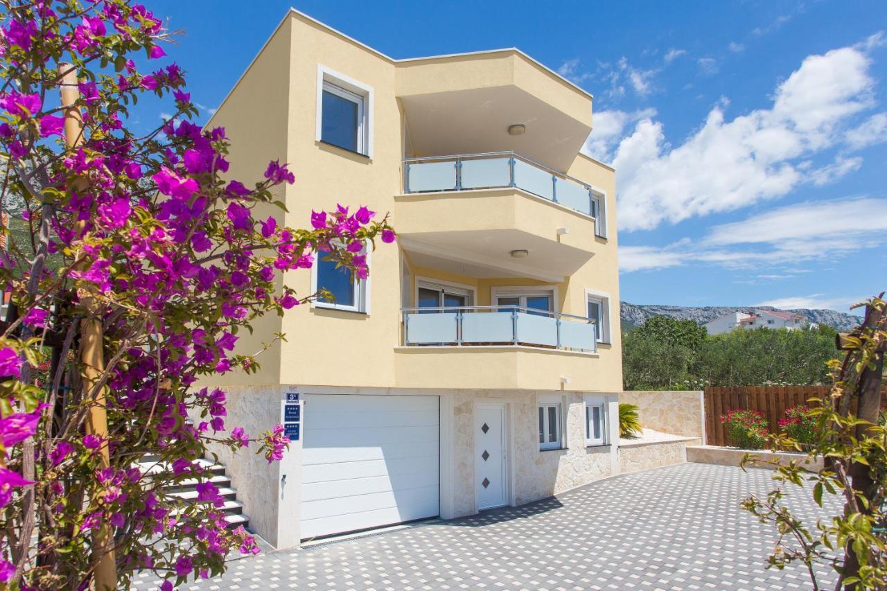 Villa-Split-Luxury-Heated Salt Water Pool-Up To 3 Family Kaštela Exterior foto